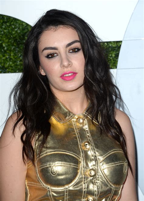 xzcccx|Charli XCX .